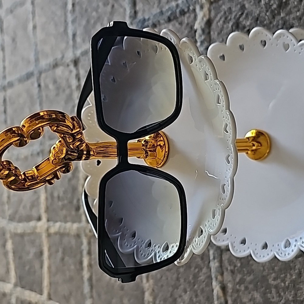 Fashion Chic Square Oversized Sunglasses Retro Style For Women